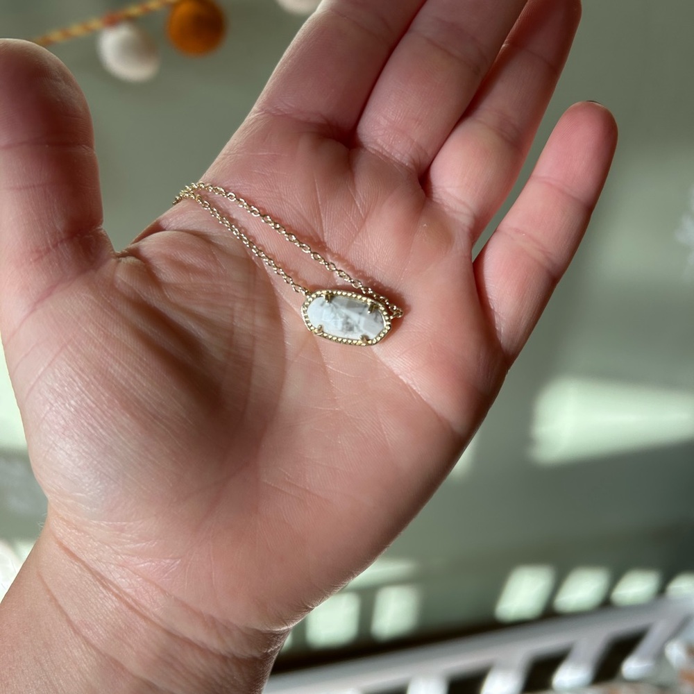 Kendra Scott White Marble Necklace
